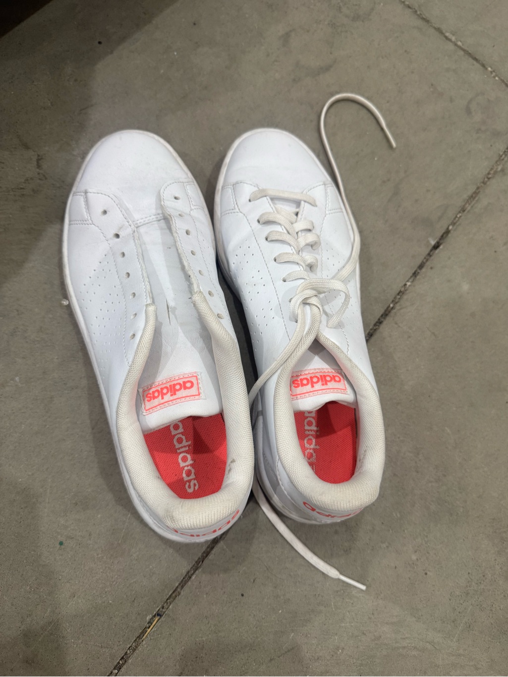 Adidas White Leather Sneakers With Coral Insoles